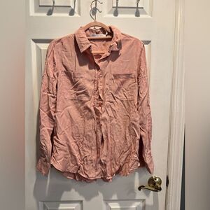 Calvin Klein Pink Button-Up Shirt in size small